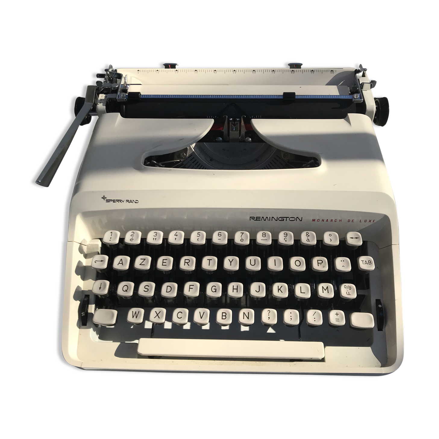 Machine à écrire Remington de luxe bakélite blanc + malle grise vintage