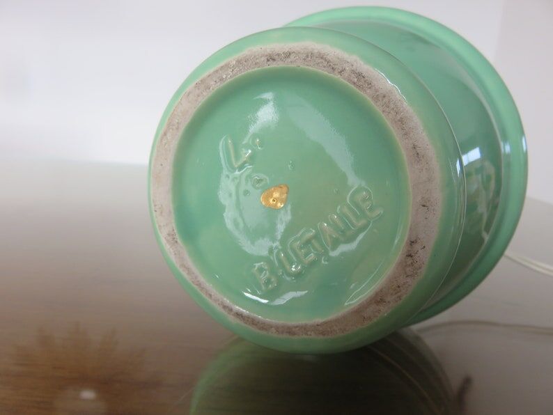 Lamp " b. detalle " in green ceramic and gilded border 50s 60