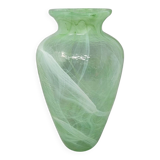 Vase vert exquis, fabriqué à la main par Michielotto en verre de Murano, années 1970.