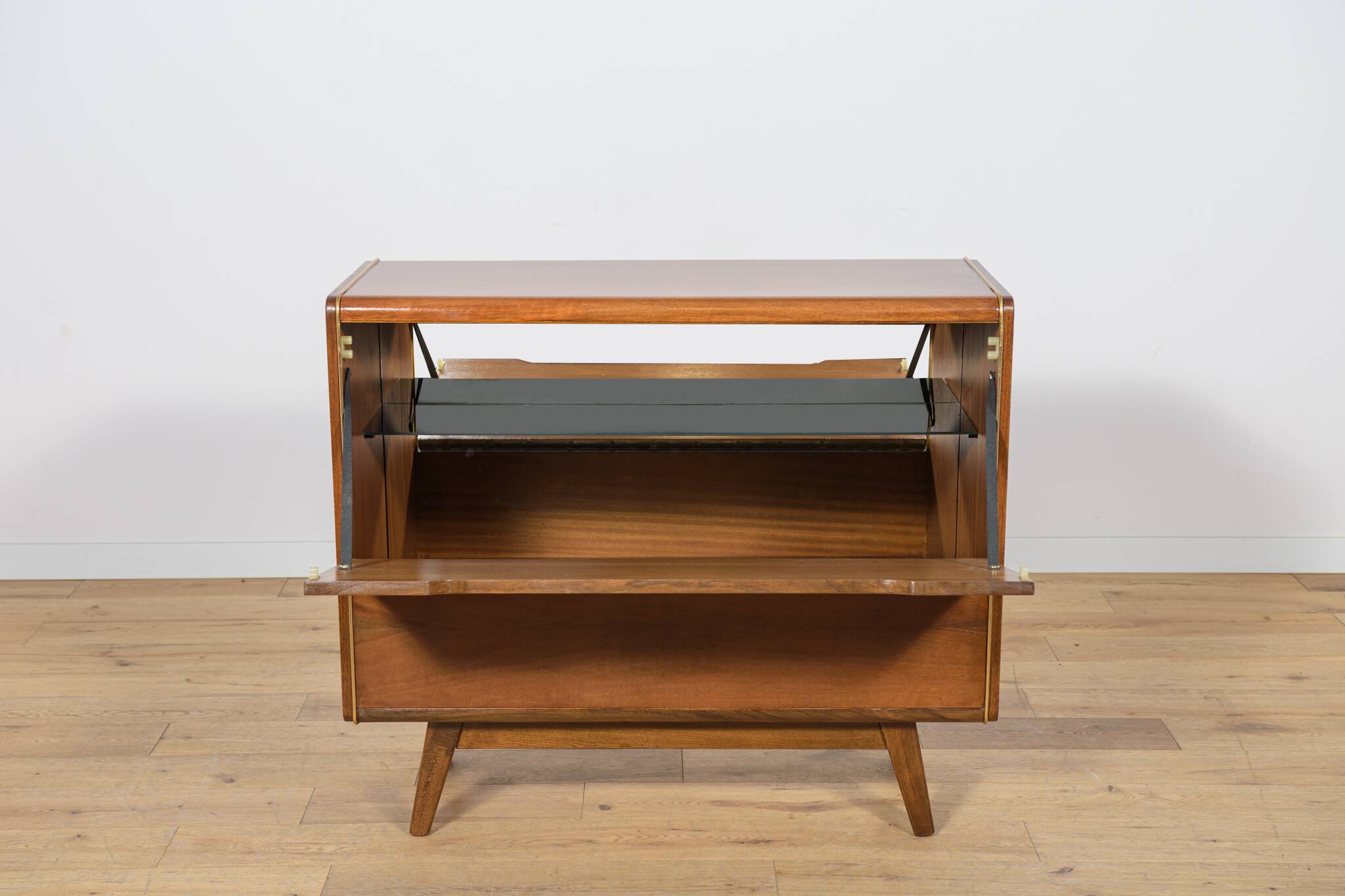 Mid-Century Model U391 Bar Cabinet by Bohumil Landsman for Jitona.