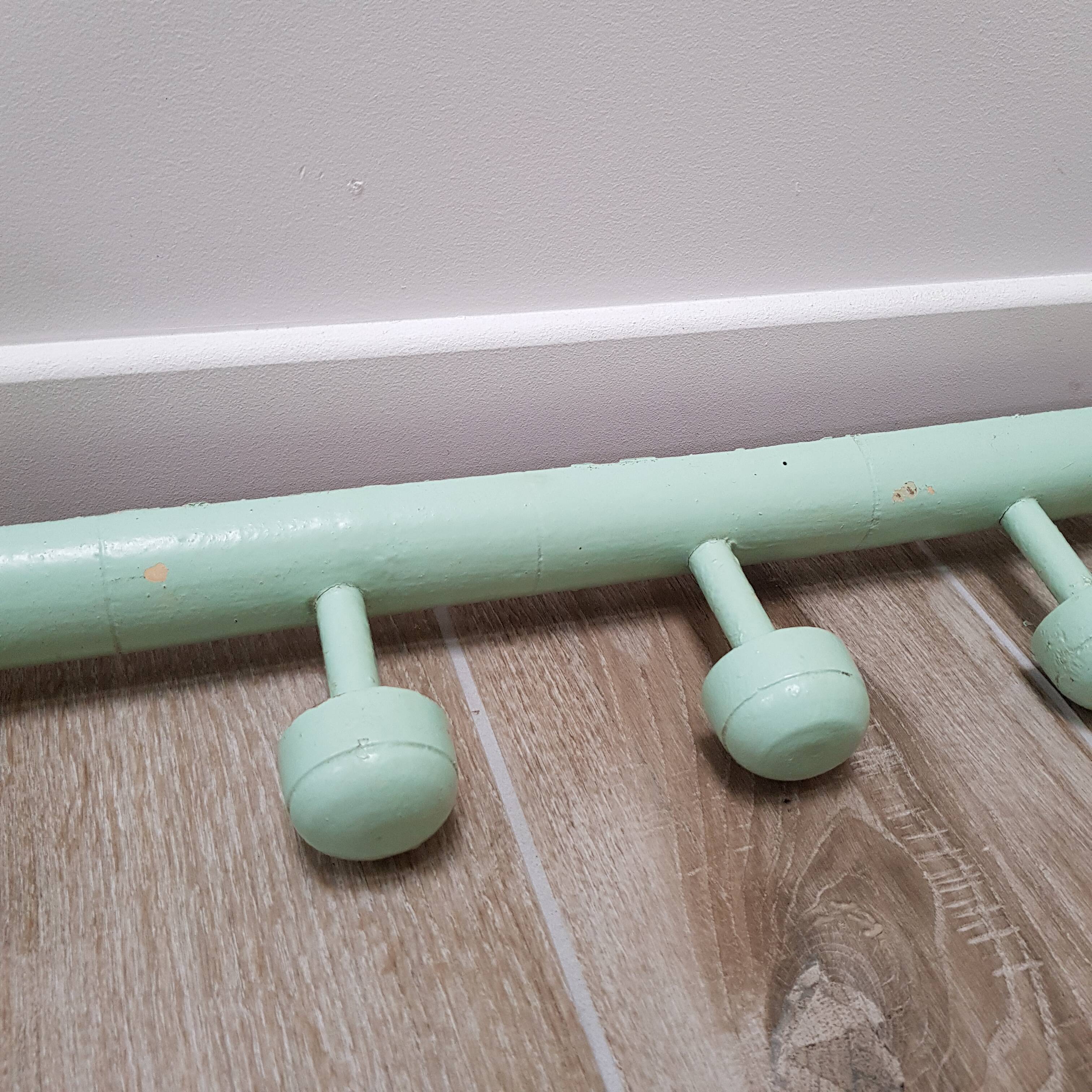 Peg wooden, 5 heads, mint