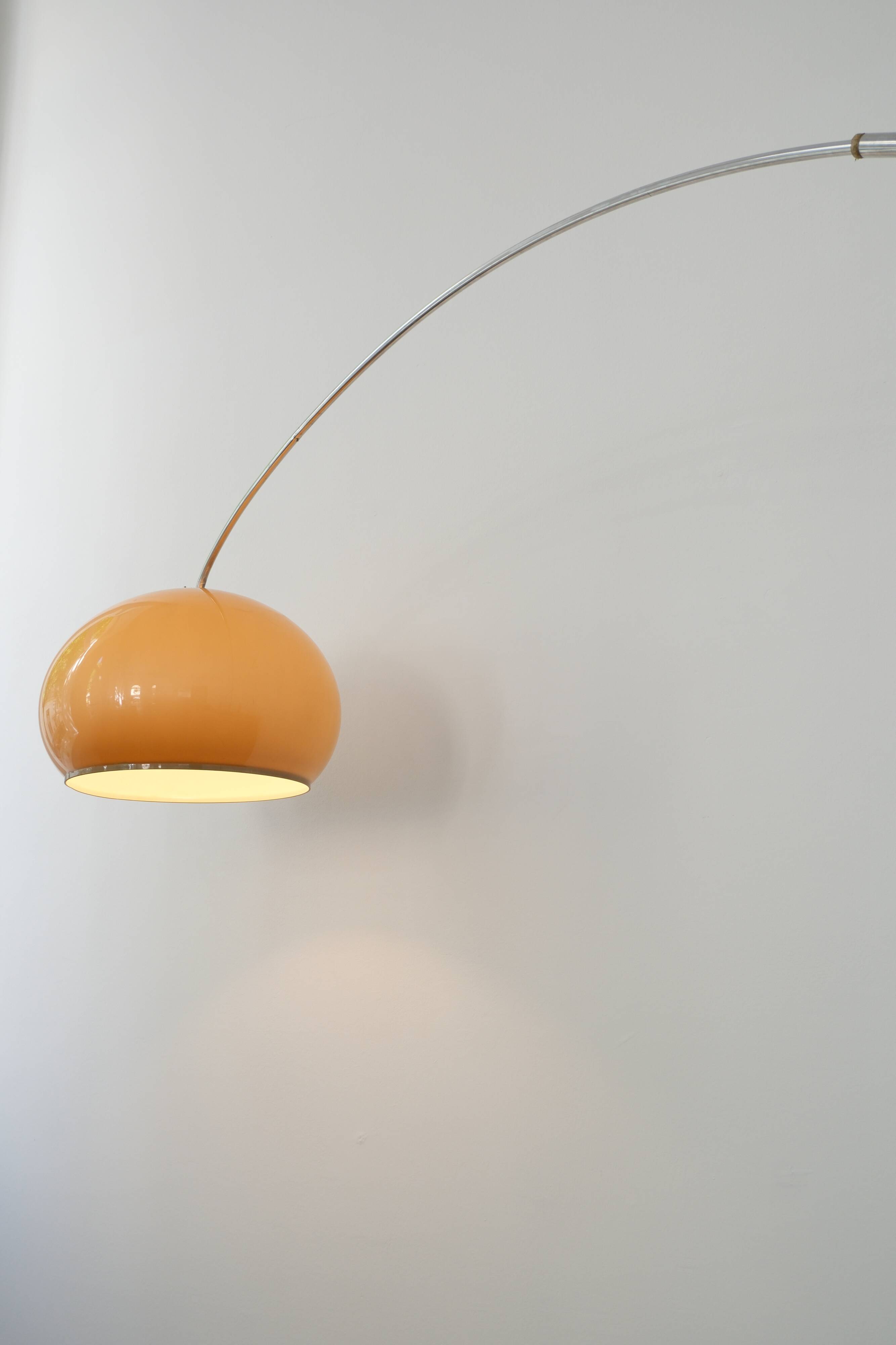 Arc floor lamp from the 1970s.