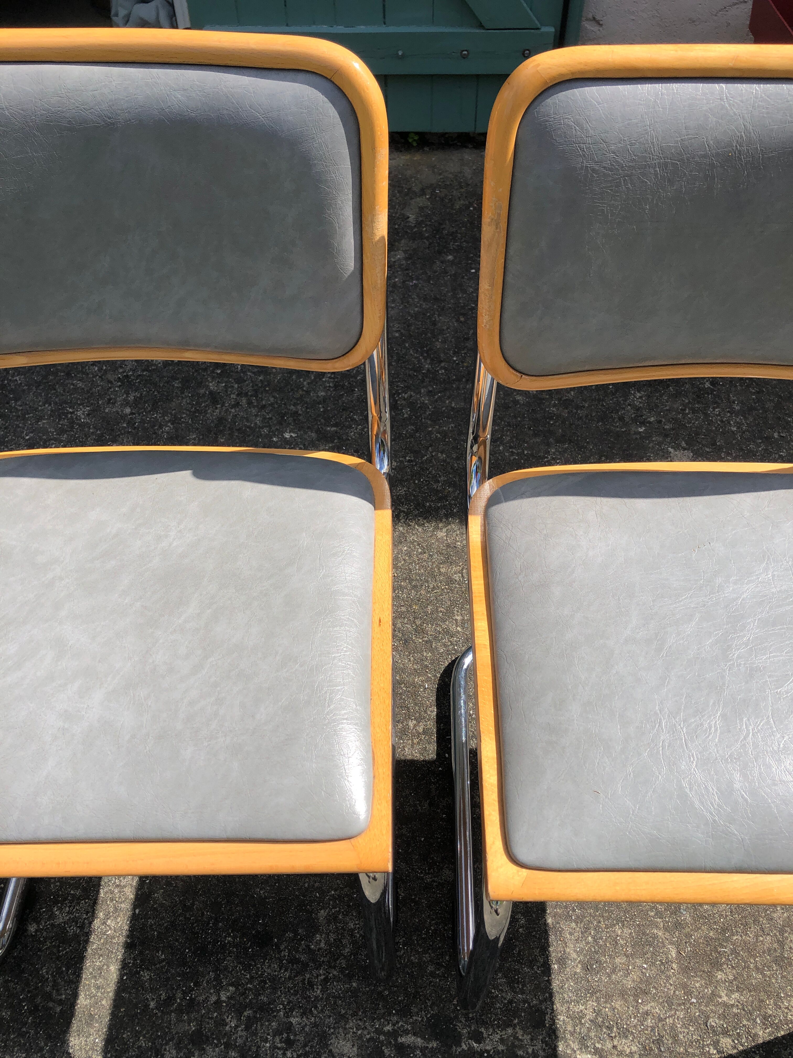 Pair of chairs b32 Marcel Breuer Made in Italy