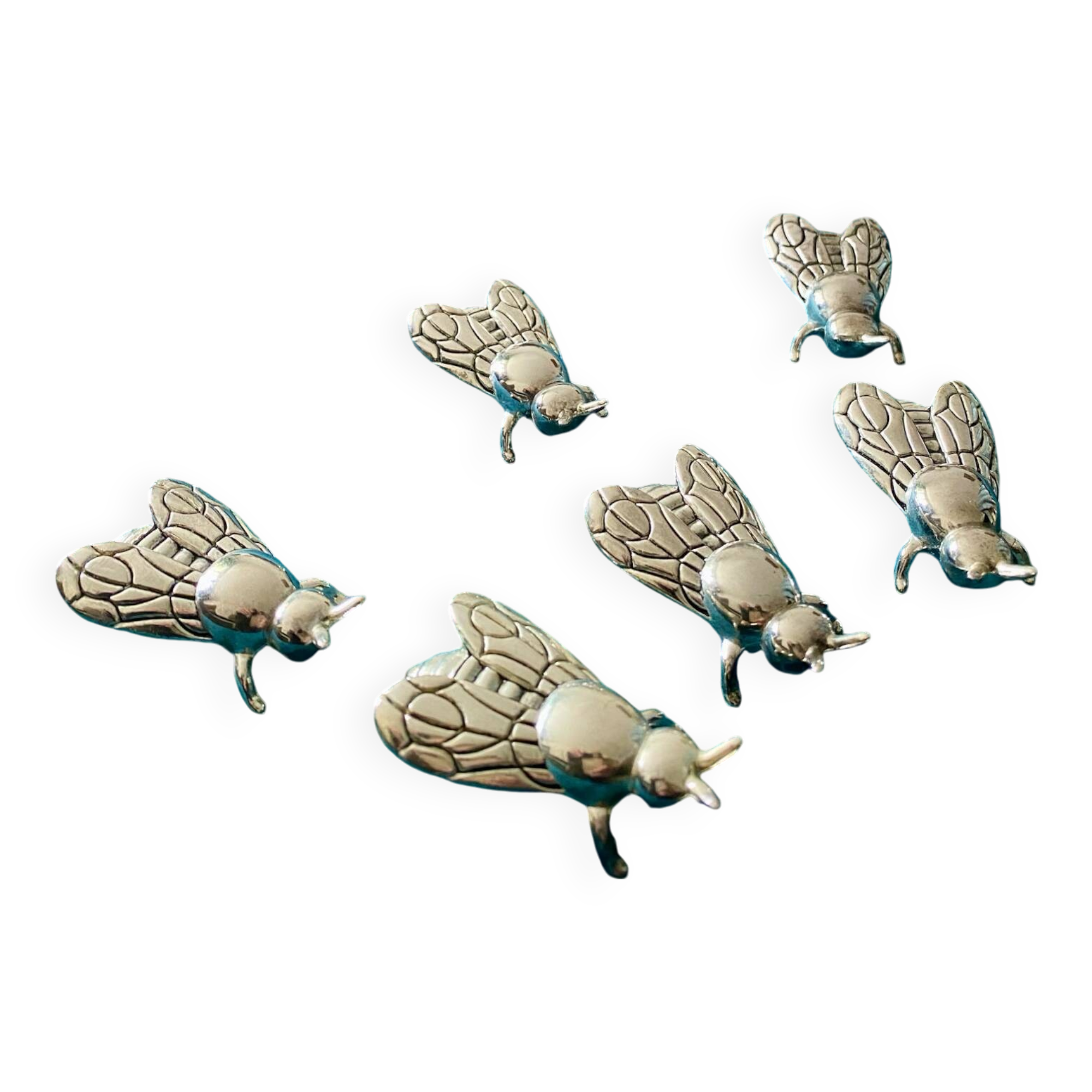 6 Bee-shaped knife holders, silver-colored metal