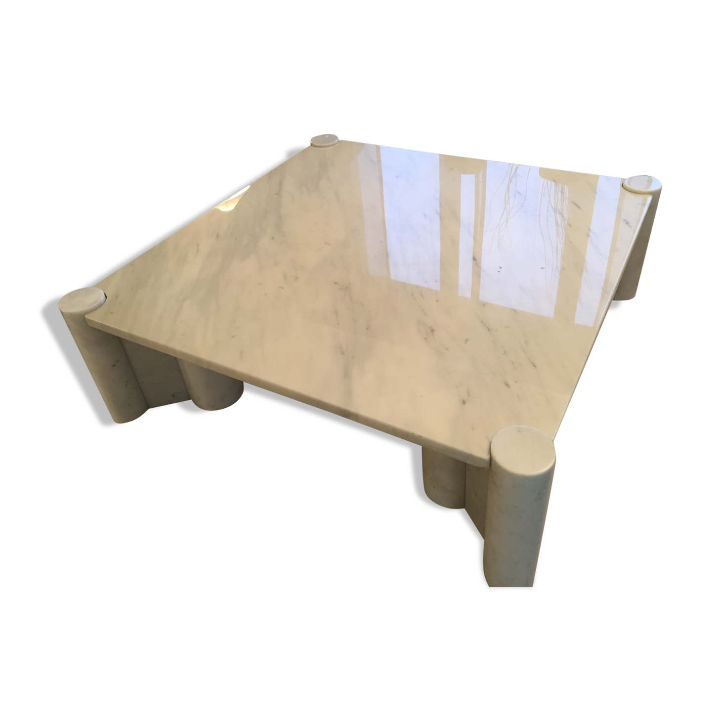 Jumbo table by Gae Aulenti for Knoll 1979