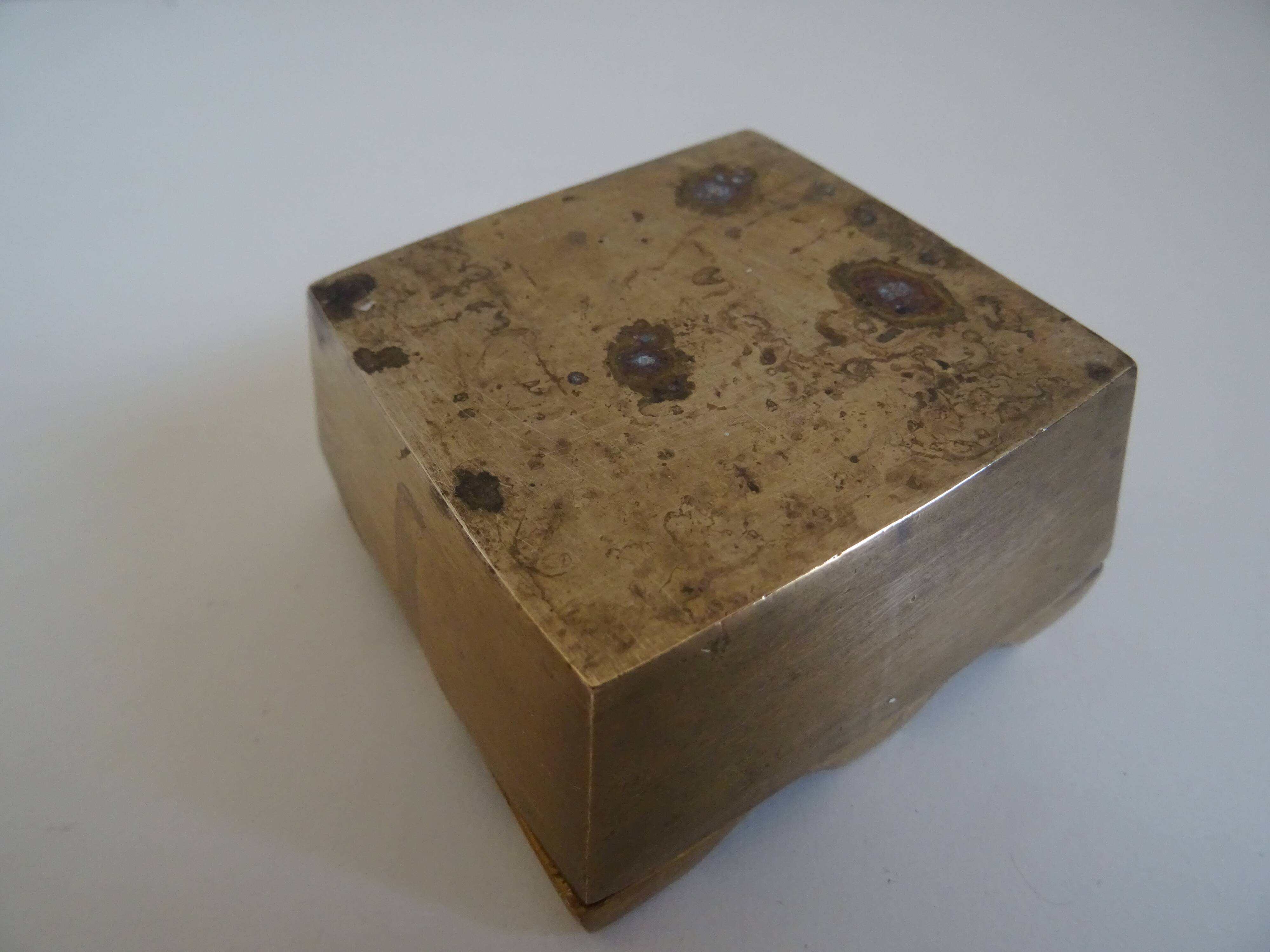 Scandinavian design ashtray in vintage bronze Ultima an 70