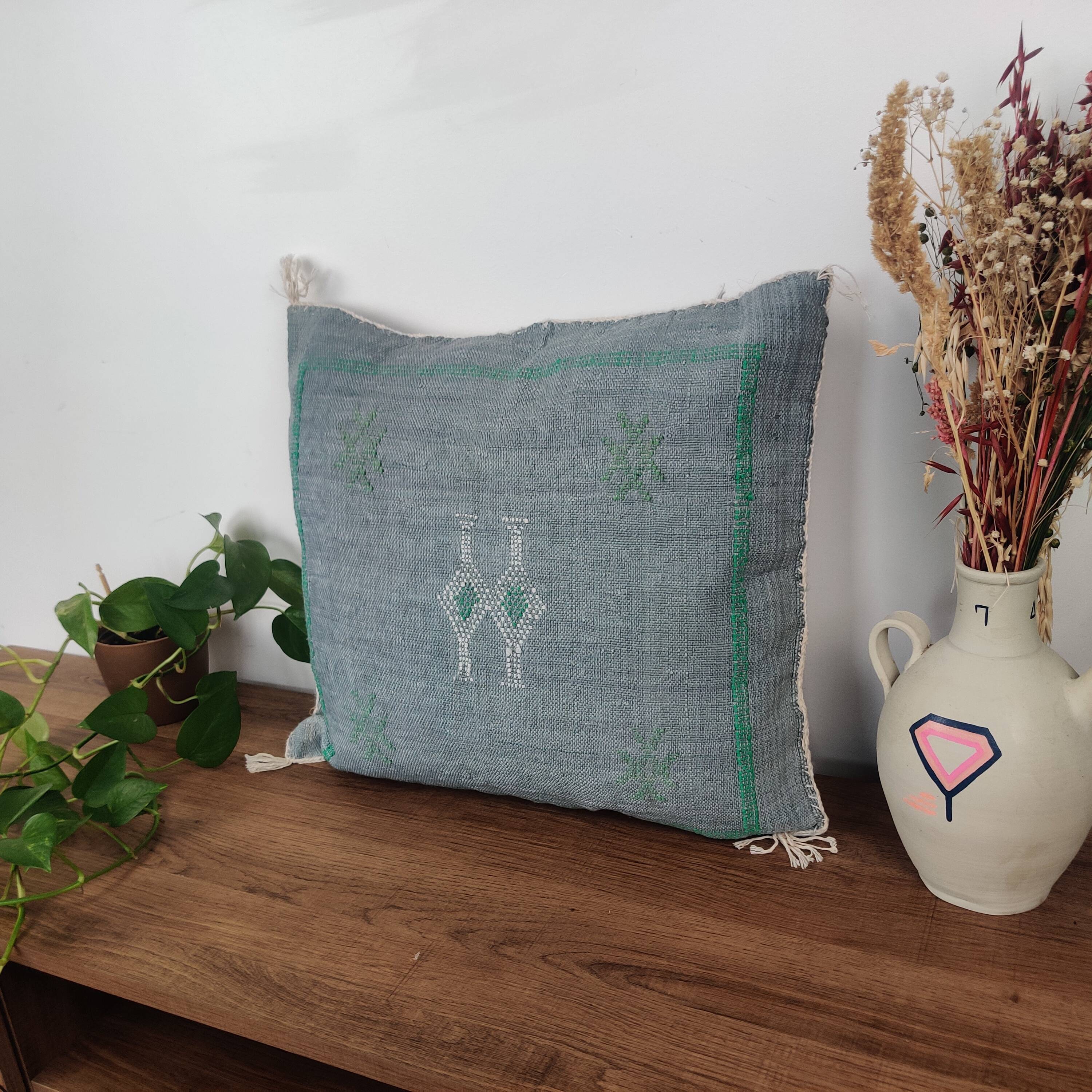 Coussin marocain gris Sabra
