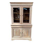 Glass-fronted cabinet sandblasted in solid cherry wood