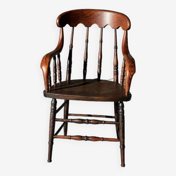 Windsor armchair in turned wood 29th century