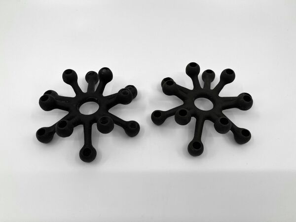 Bougeoirs chandeliers ''the spider'' en fonte • Dansk Designs • 1962