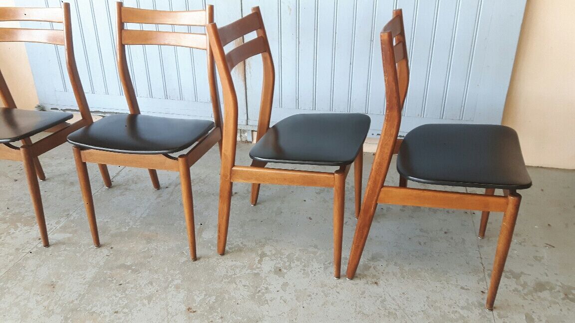 Set of 4 Scandinavian style chairs