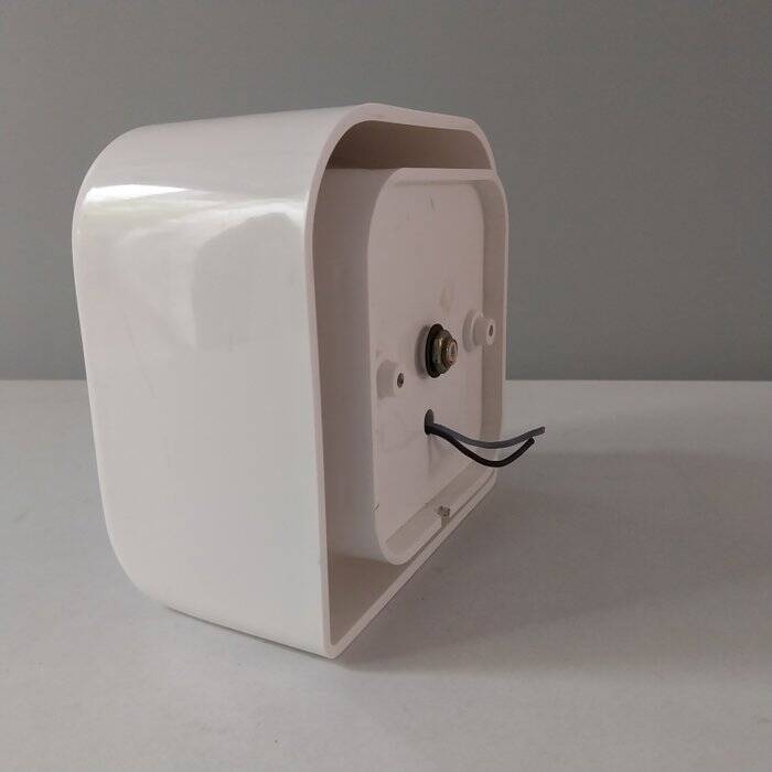 Italian wall light Makio Nasuike for Guzzini.