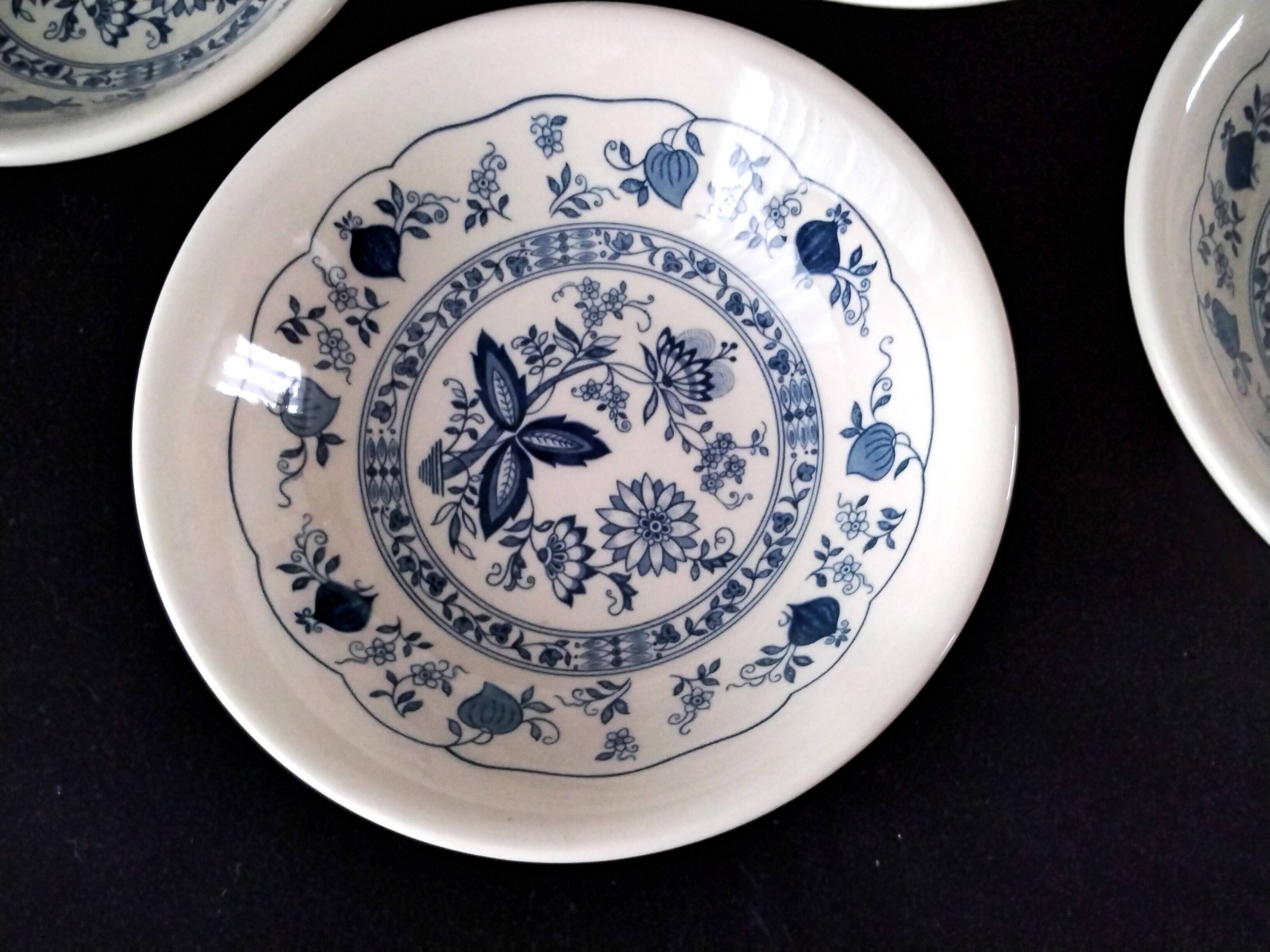 4 Biltons porridge or cereal bowls with blue onion decoration