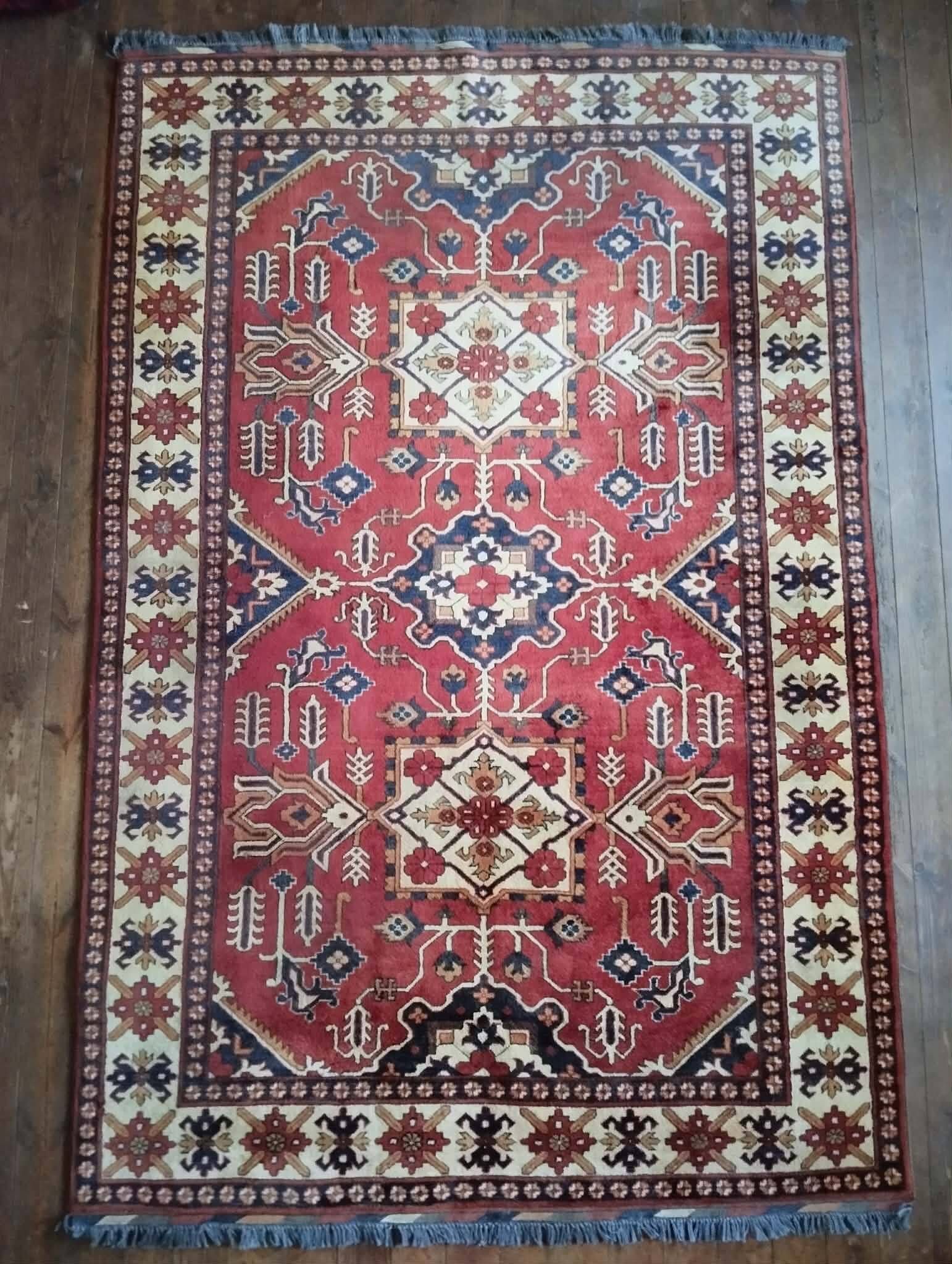Handmade Pakistani Gazni rug 272x180cm