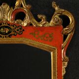 Miroir toscan laqué et doré du XXe siècle
