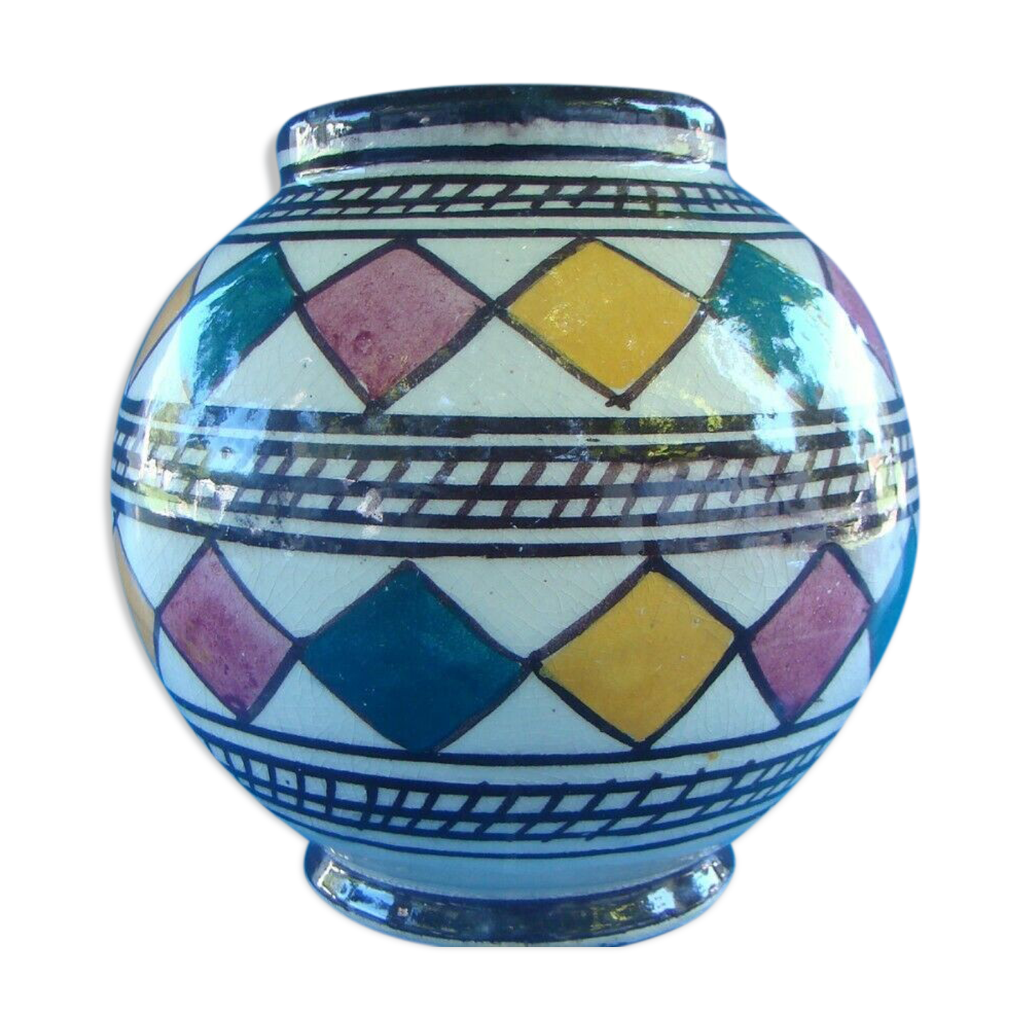 Ceramic ball vase