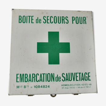 Armoire ou boîte à pharmacie de canot de sauvetage en métal vintage