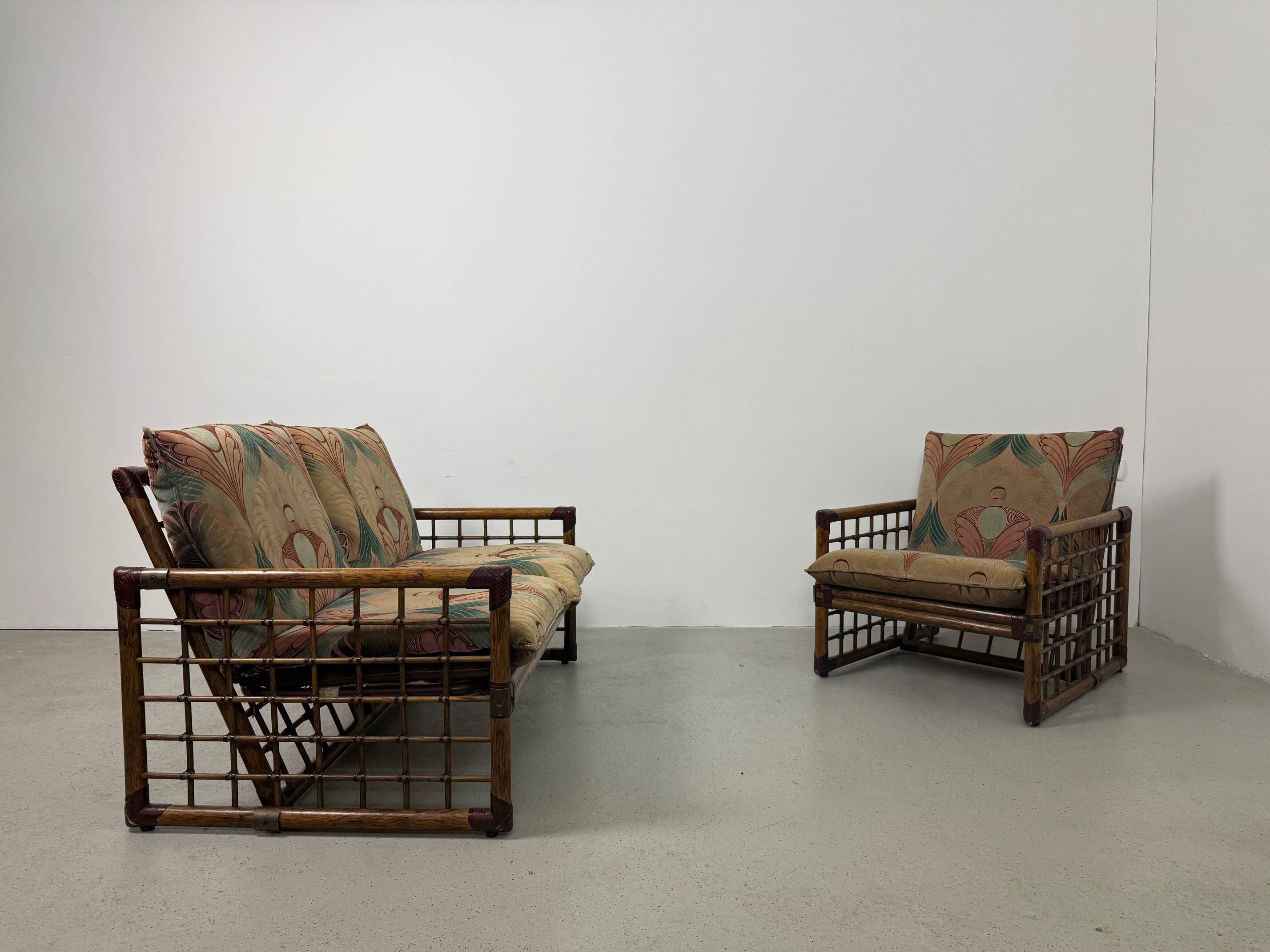 Chaise longue italienne des années 1970 en bambou, rotin, laiton et tissu style Liberty