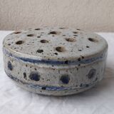 Stoneware flower vase