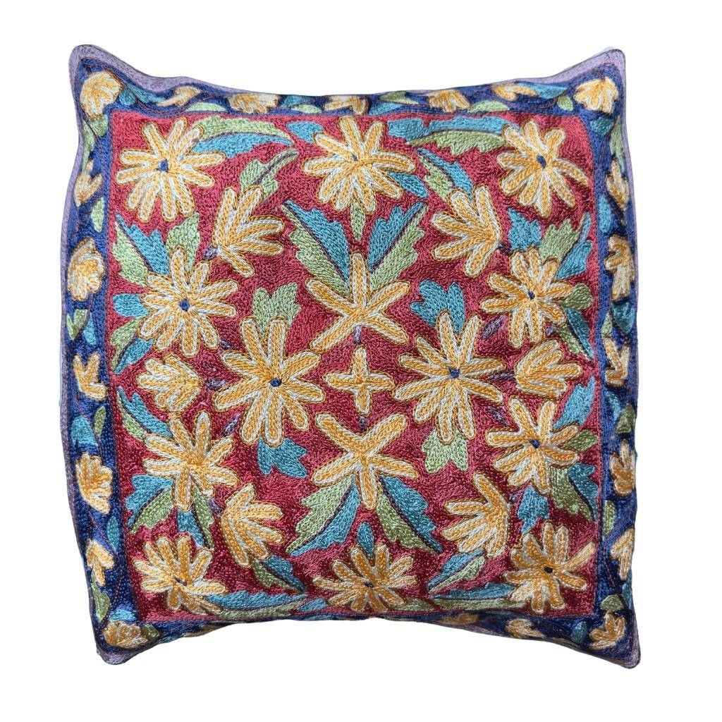 Hand-embroidered cushion cover from Kashmir, Mughal floral pattern 40 x 40 cm