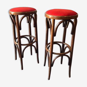 2 bistro bar stools