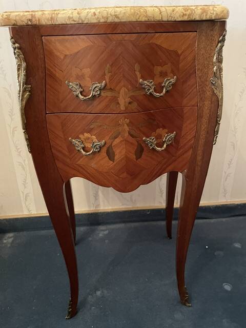 2 louis xv style bedside tables