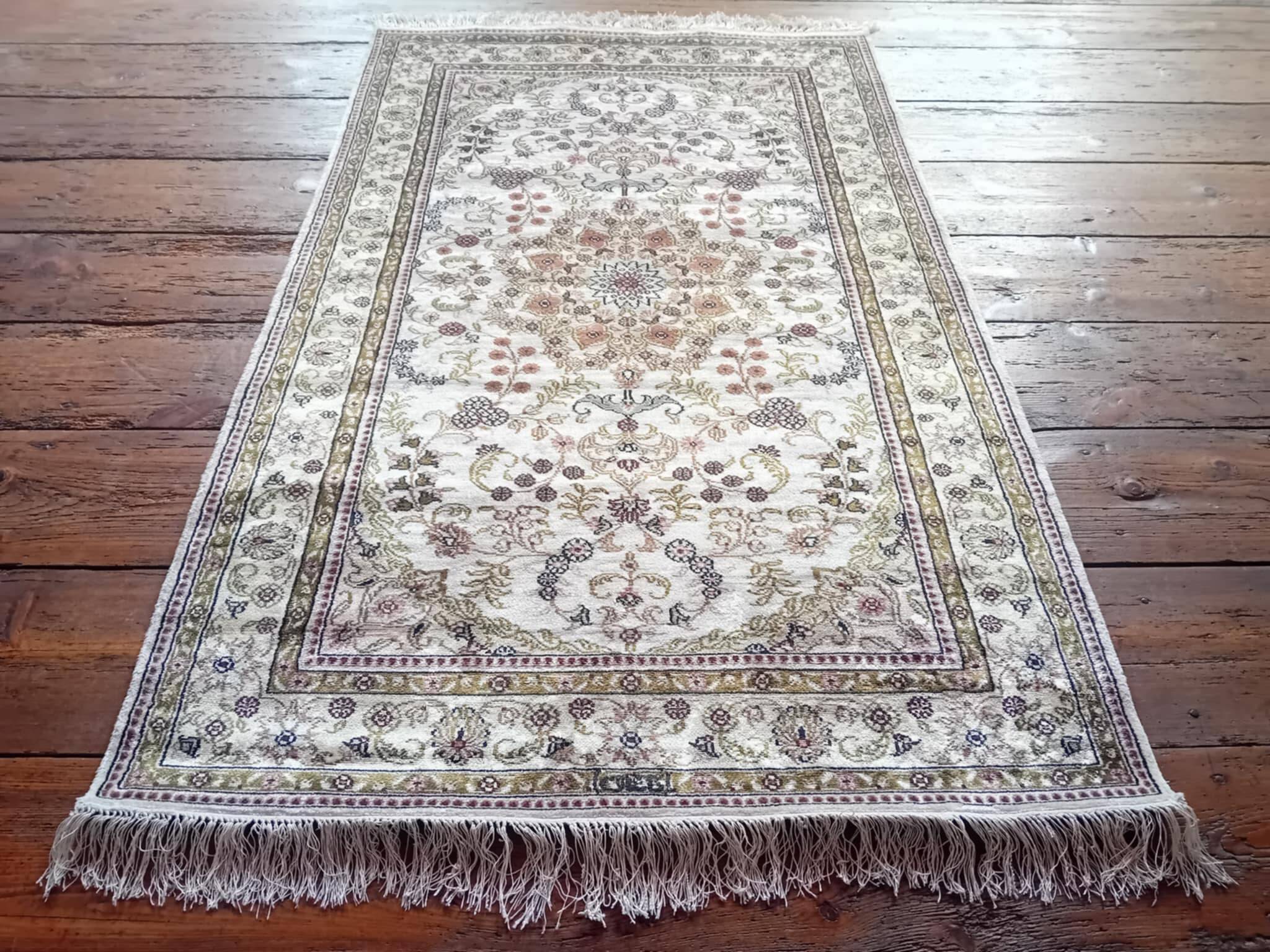 Handmade silk cashmere rug 151x92cm