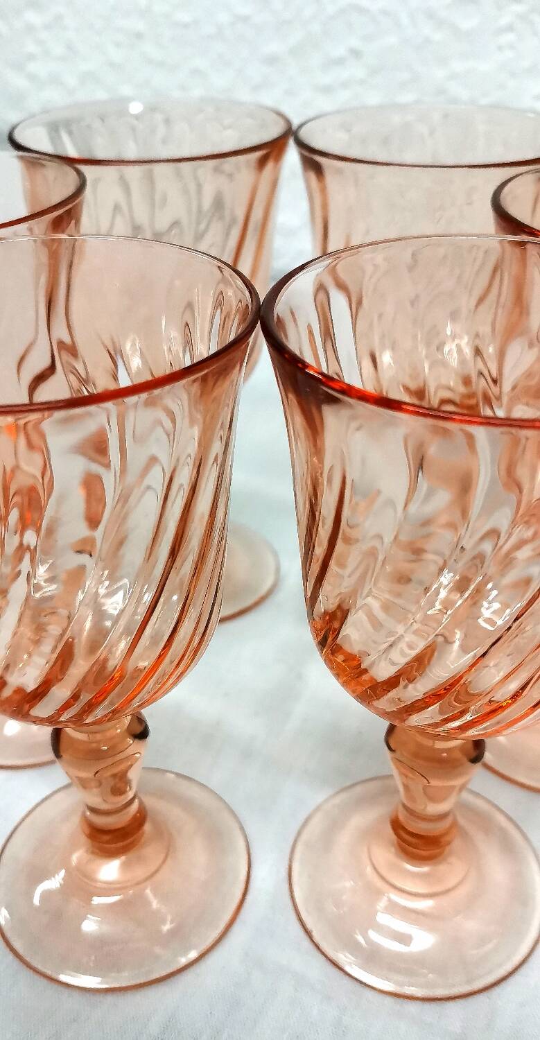 Rosaline Luminarc wine glasses