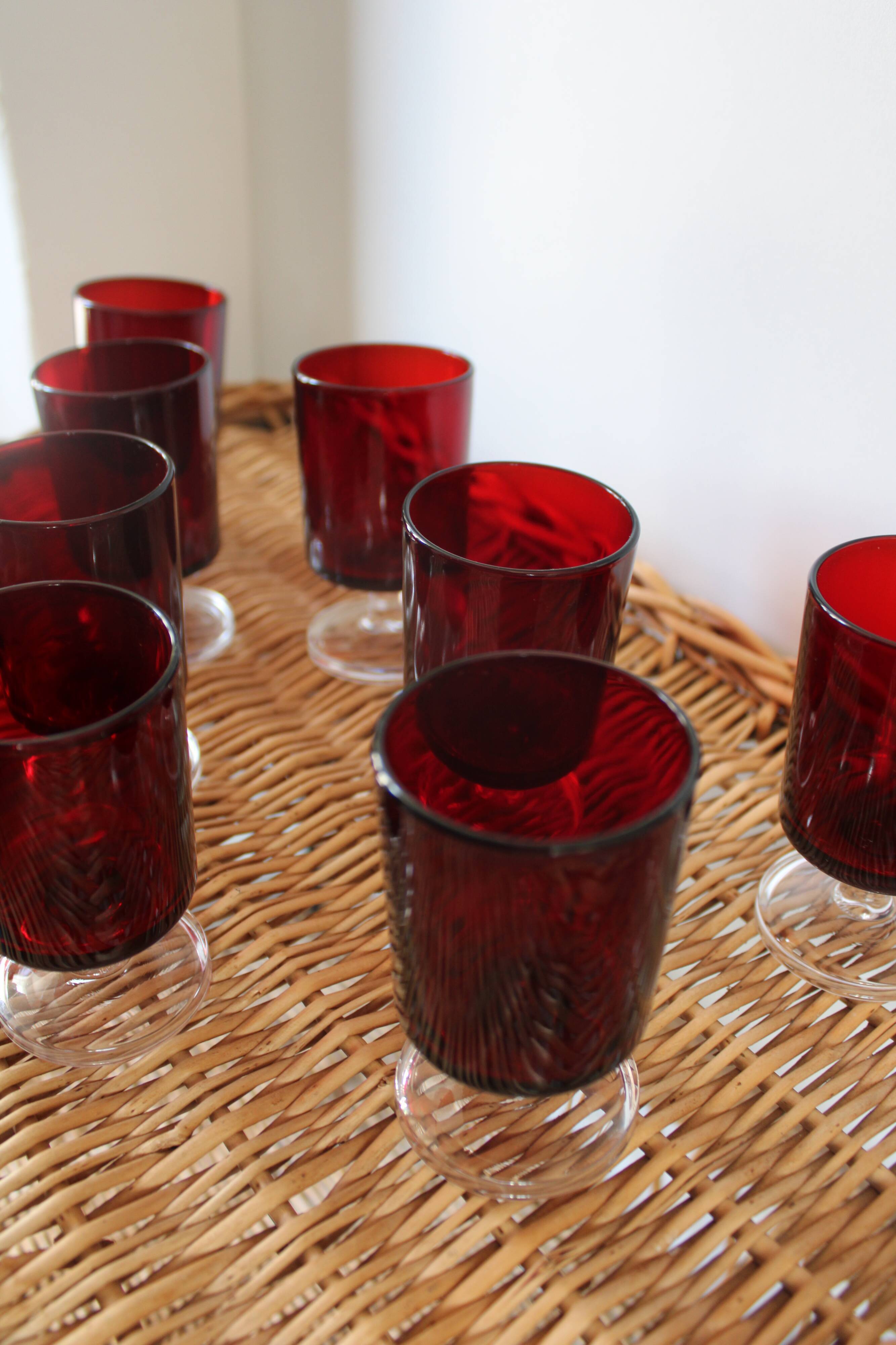 9 verres à vin rouges Luminarc