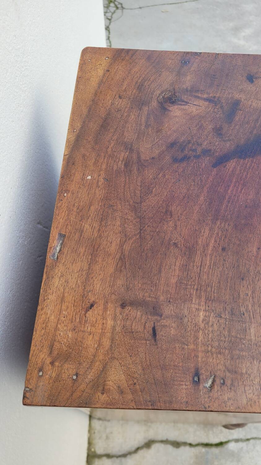 Chevet table de nuit Empire à colonnes Détachées en noyer 19ème