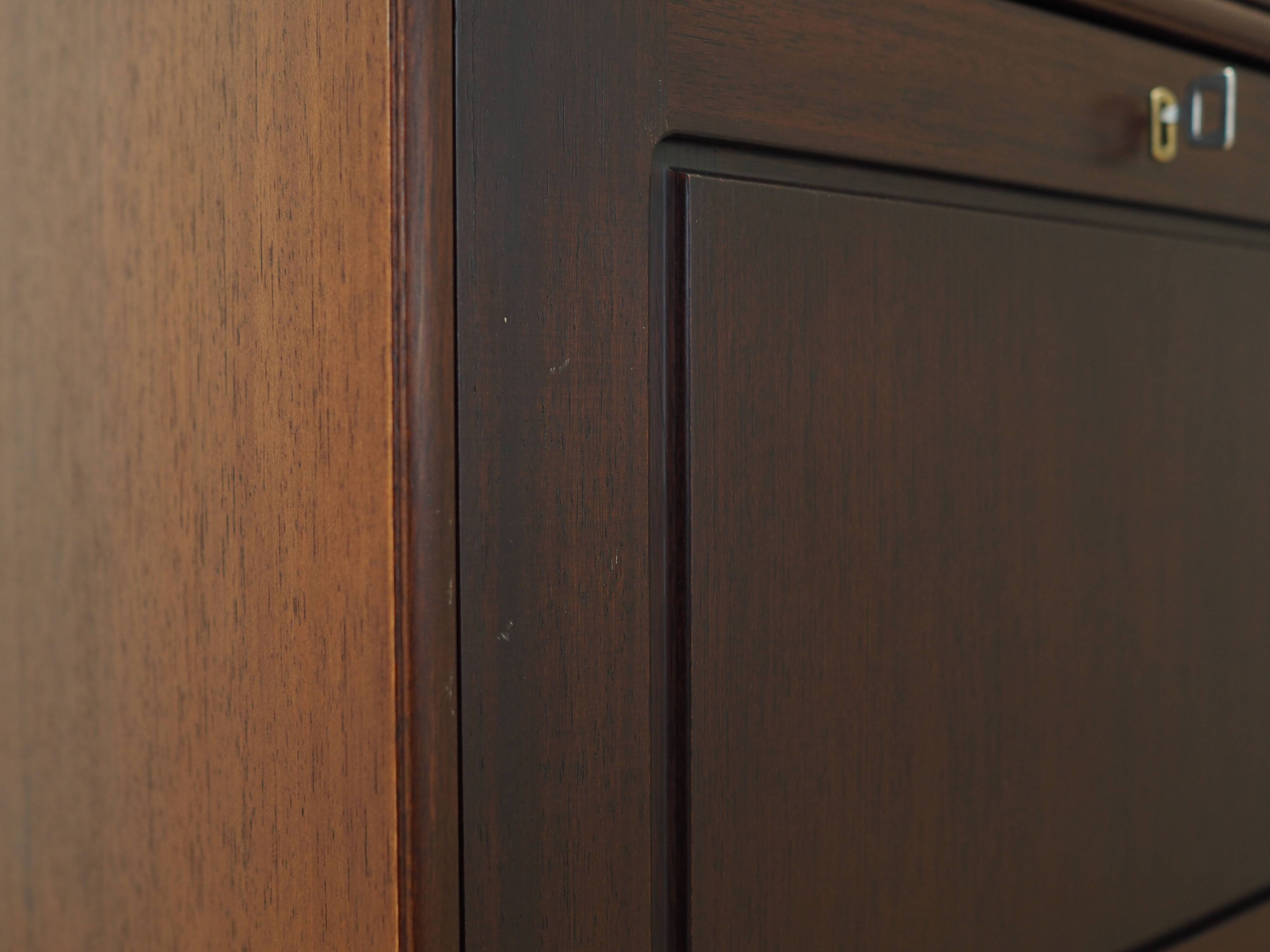 Mahogany showcase, Danish design, 1970s, production: Denmark