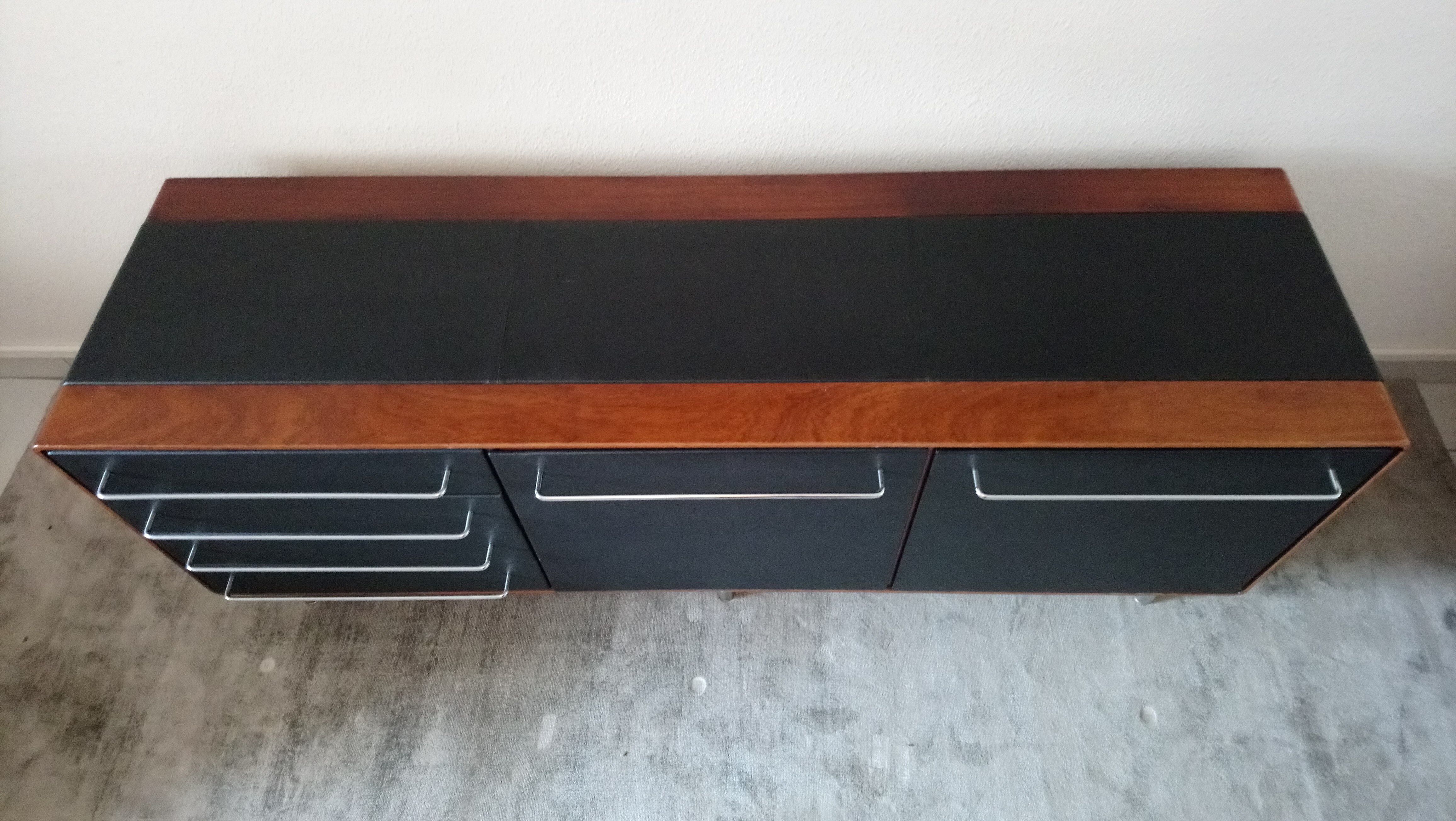 Rare row of wood and leatherette of the 60s 70s