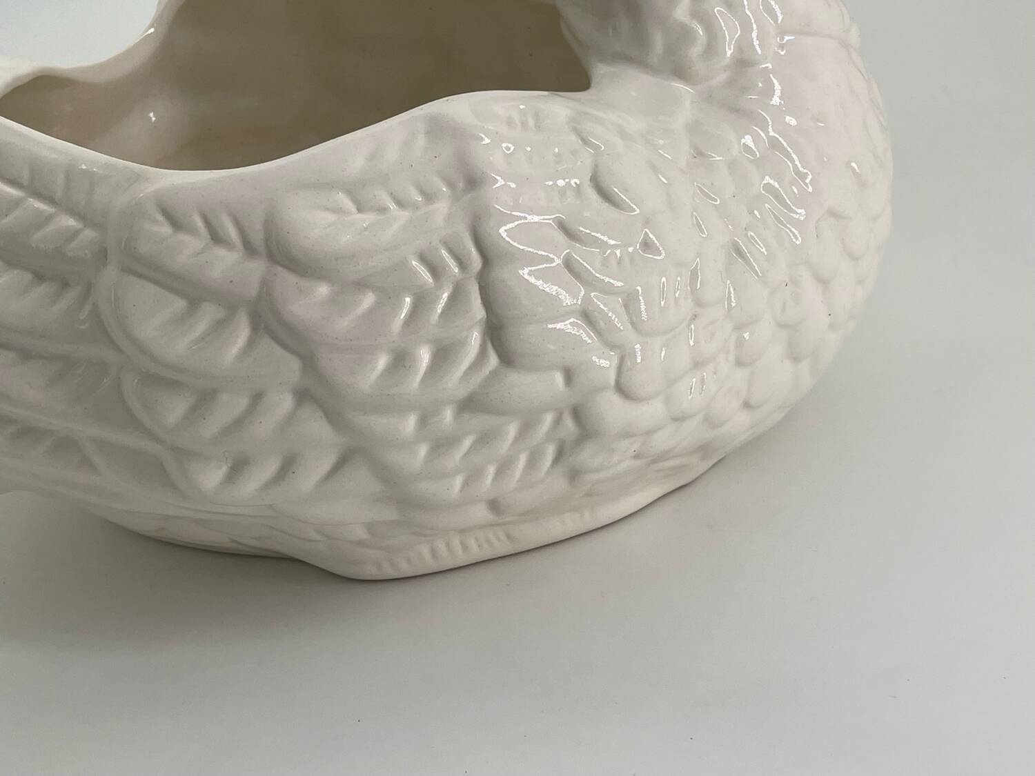 Large vintage white ceramic pot cover Pigeon