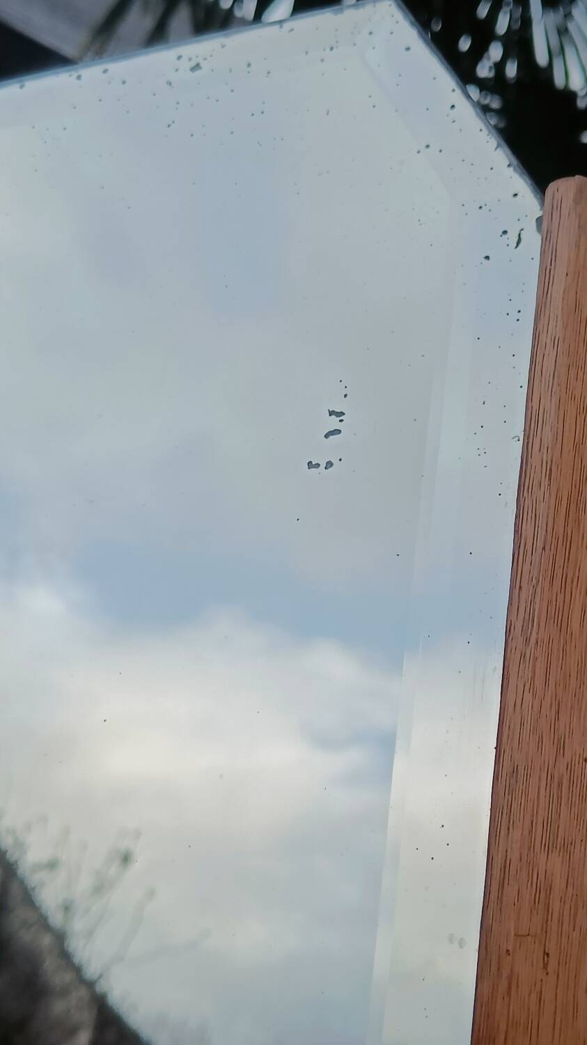 Art Deco hairdresser with bevelled mirror