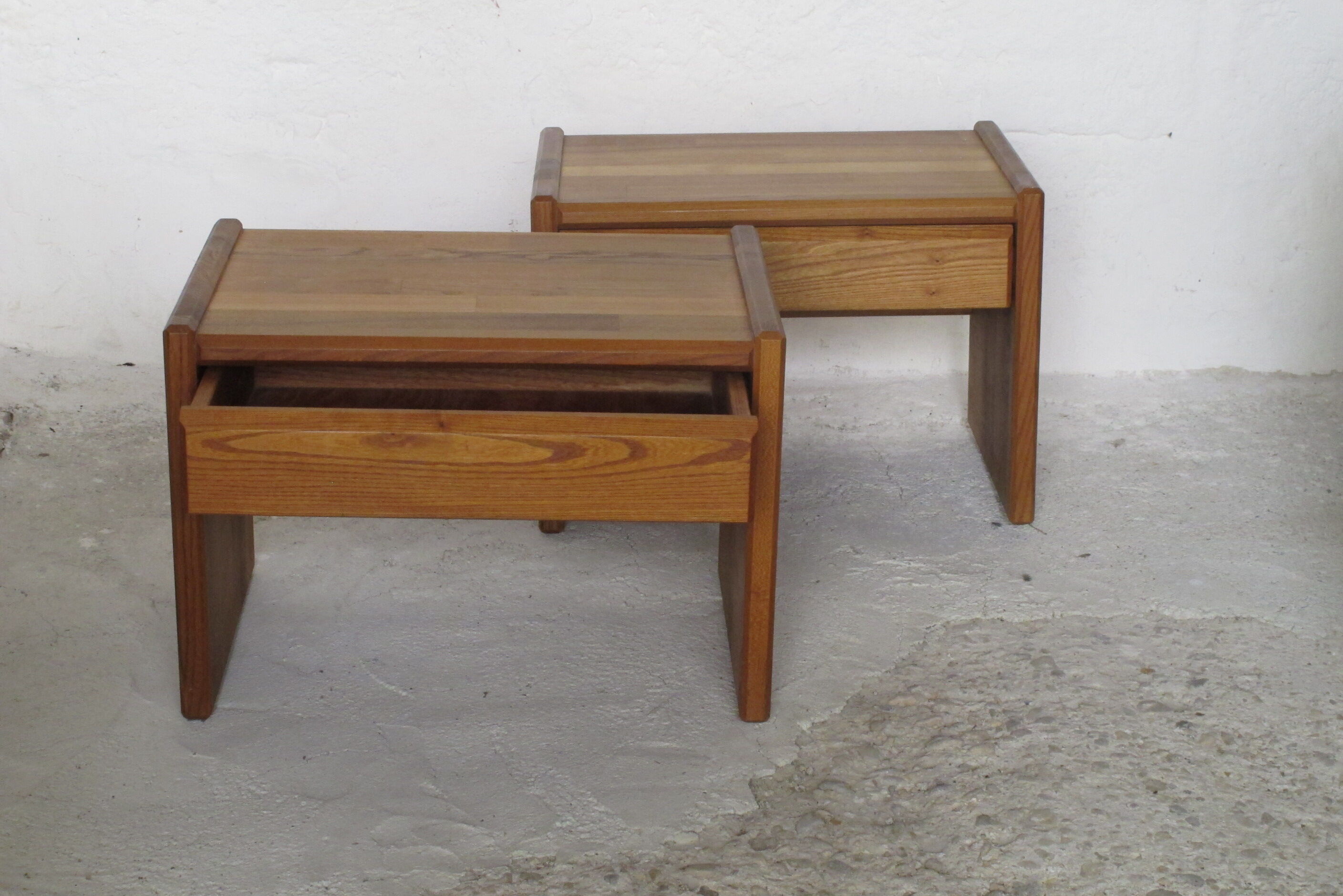 Pair of bedside tables, Seltz house, 1970s, solid elm