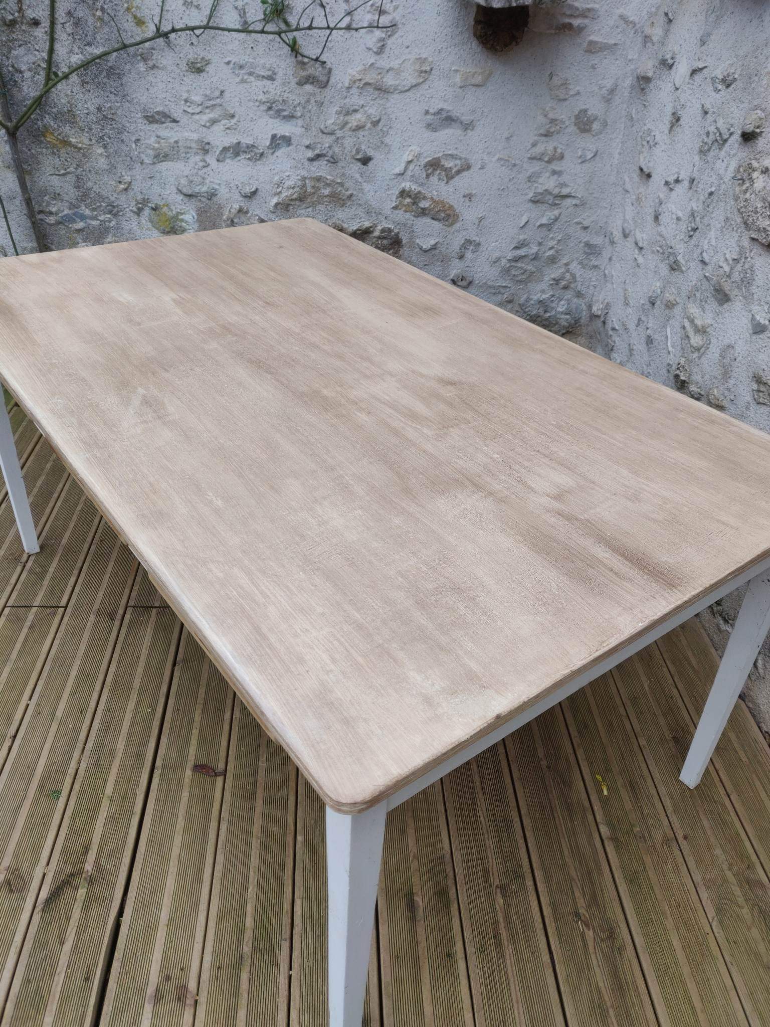 Table 6 wooden drawers