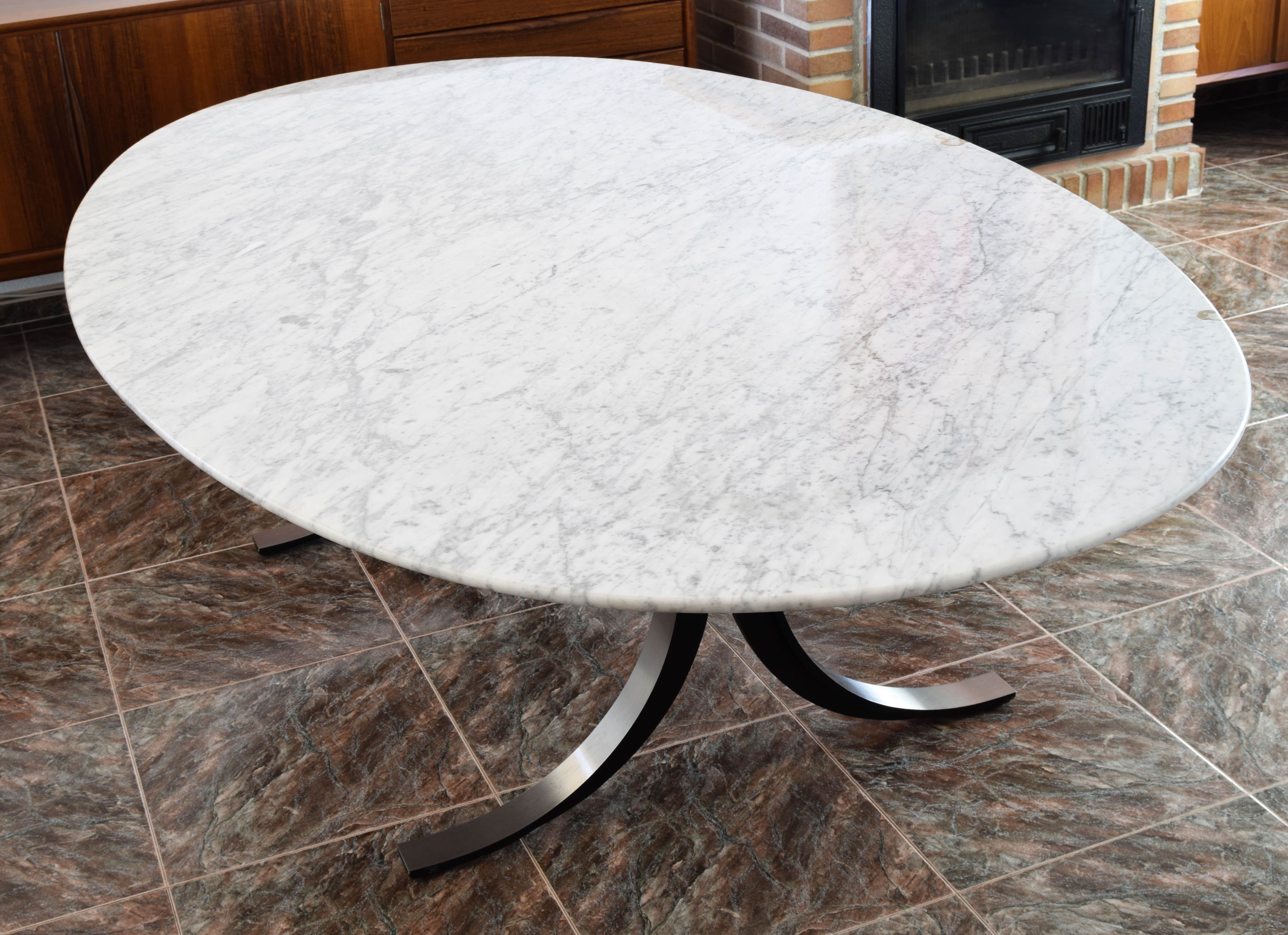Table en marbre T102 par Osvaldo Borsani et Eugenio Gerli pour Tecno Italia