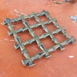Sous plat en bronze façon bambous vers 1960
