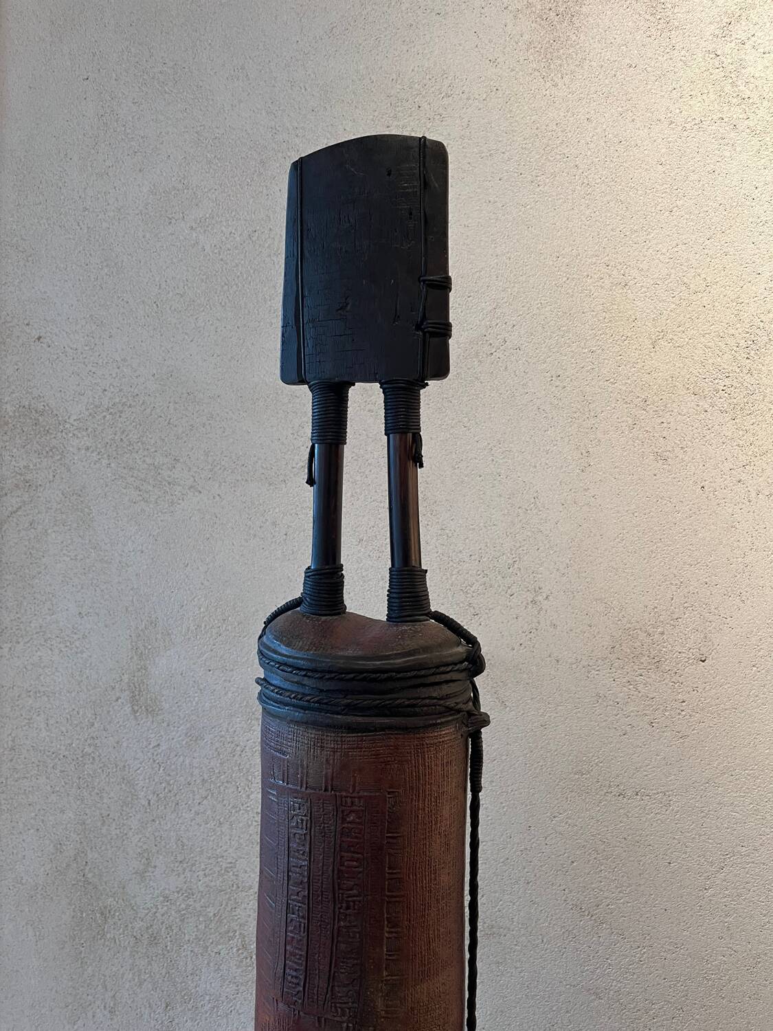 Christine Fabre, “Sentinels”, ceramic sculpture