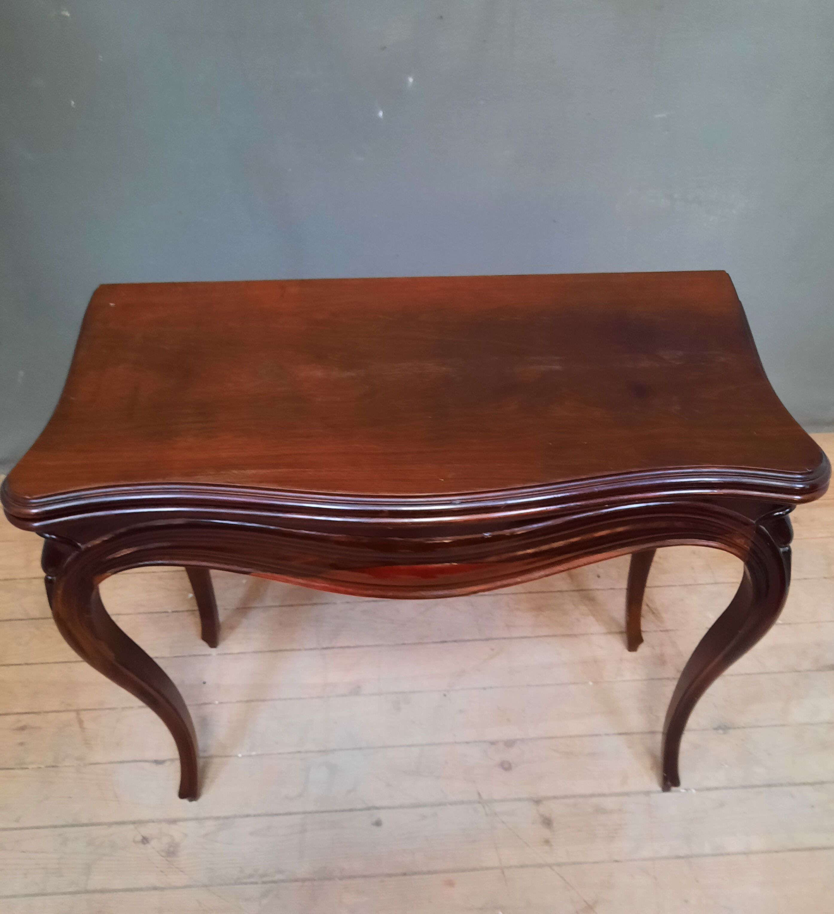 Nineteenth century rosewood game table