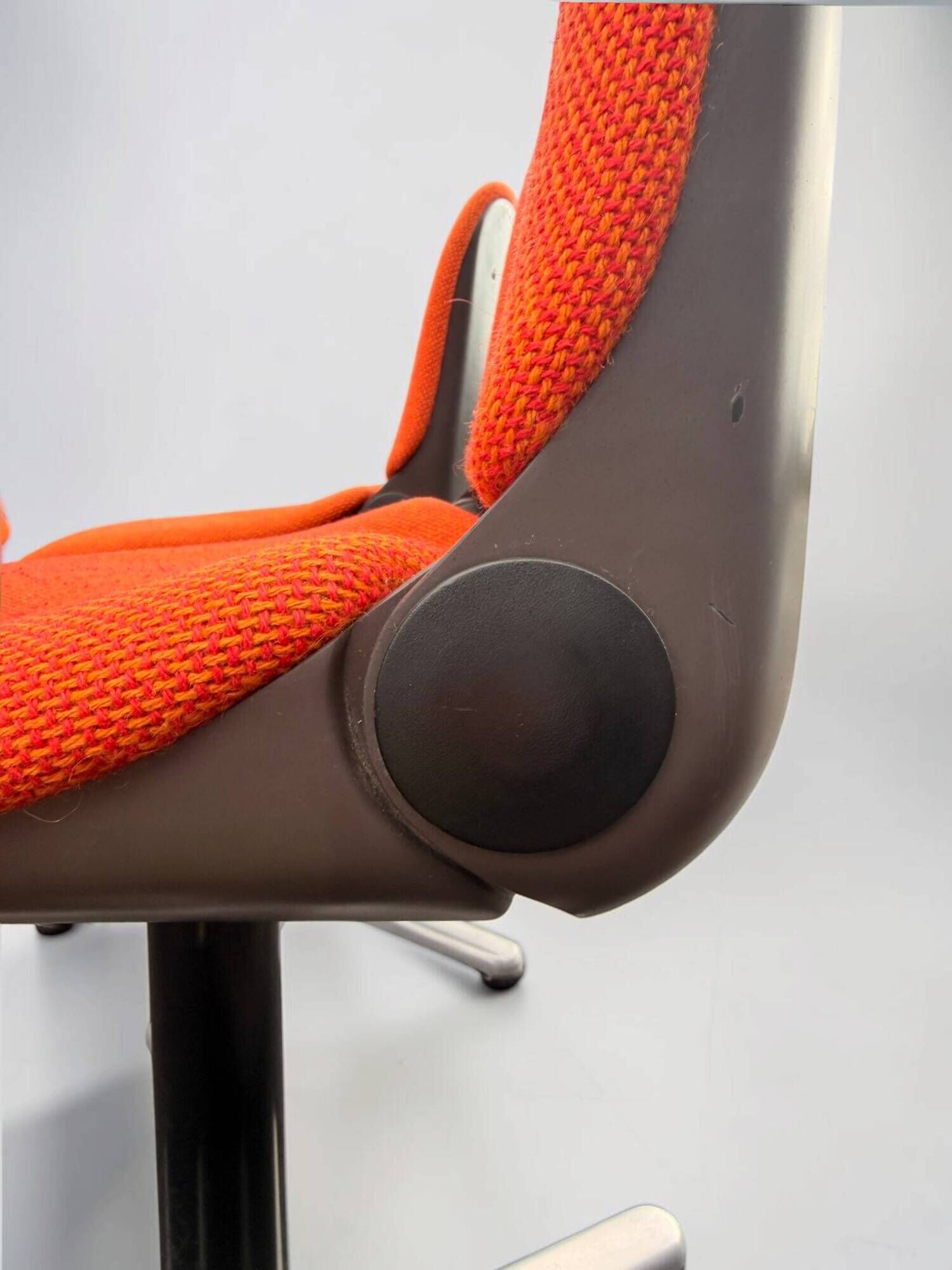 Vintage armchair model 231/5 in orange fabric by Wilkhahn