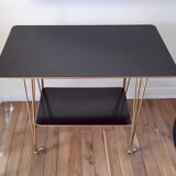 Dessert in formica and golden brass