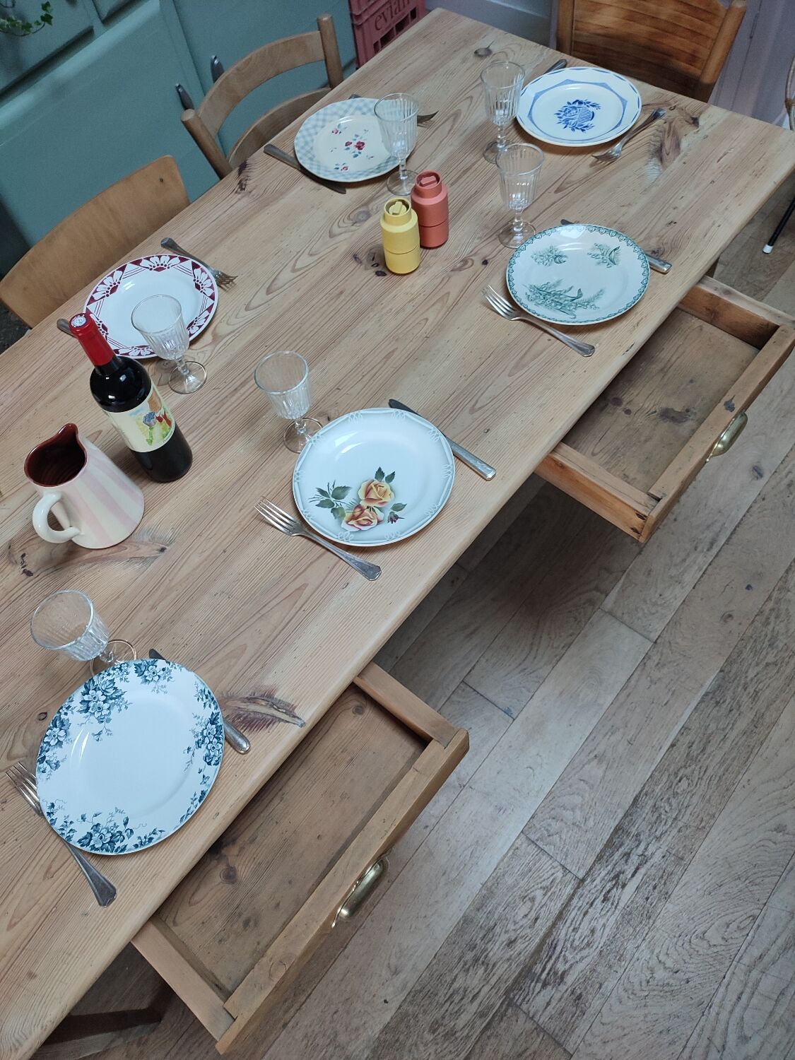 Farmhouse table