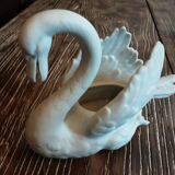 Biscuit swan statue