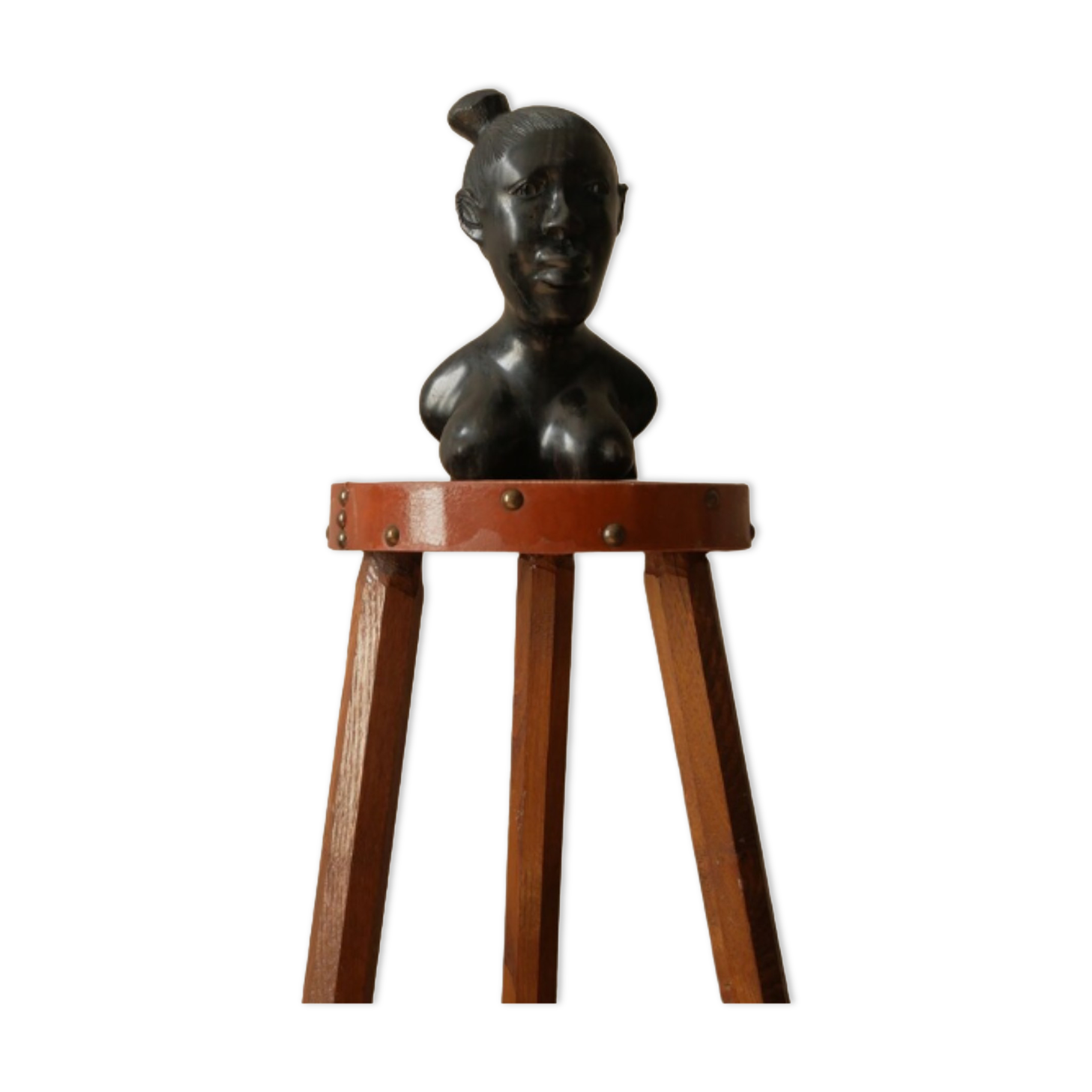 Bust of a woman in ebony African Art