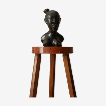 Bust of a woman in ebony African Art