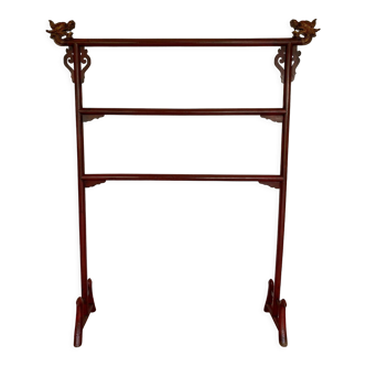 Chinese lacquered clothing rack