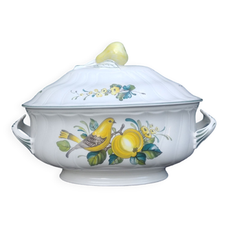 Porcelain tureen from Villeroy & Boch