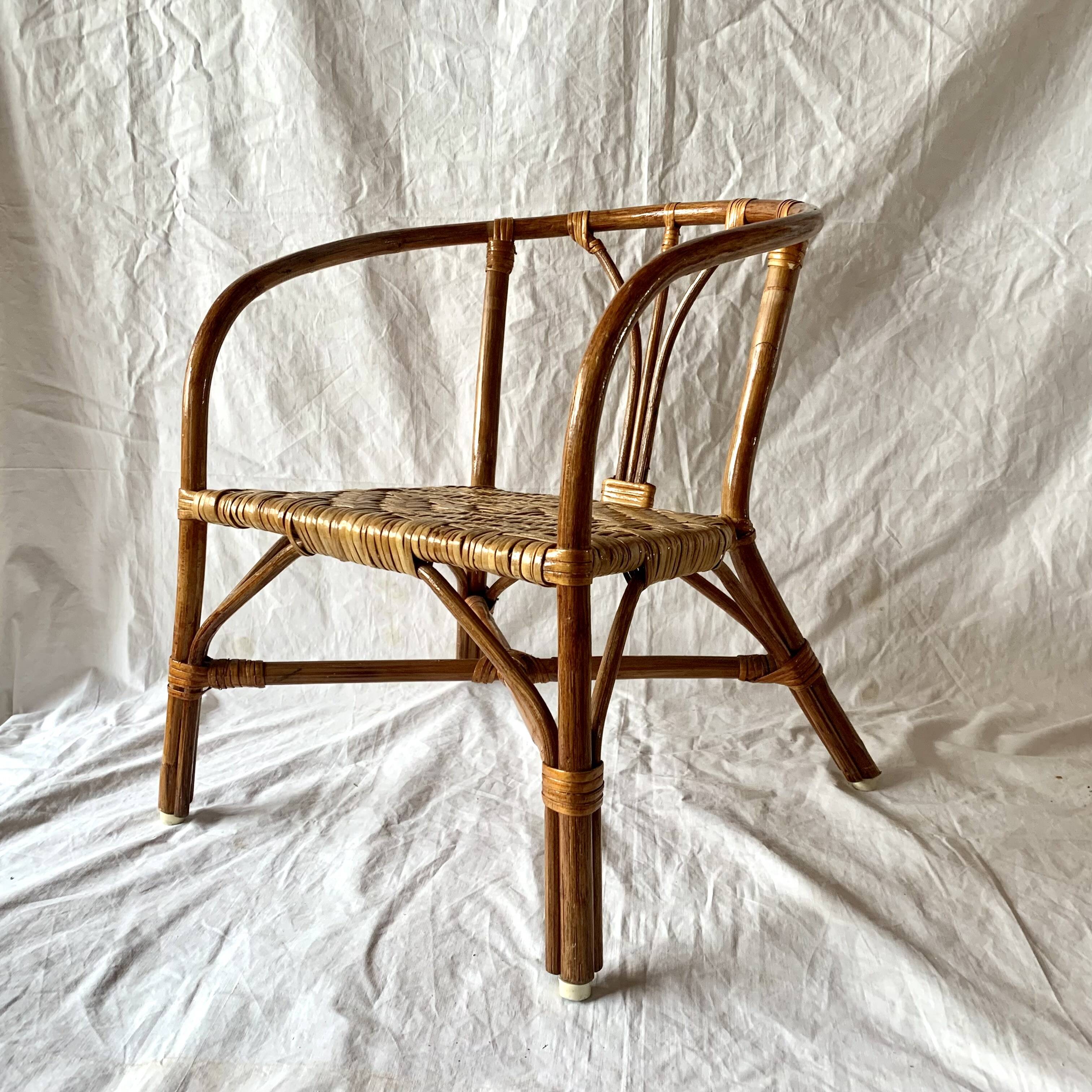 Vintage bamboo children's chair