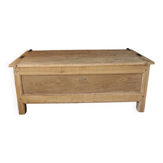 Wooden crate